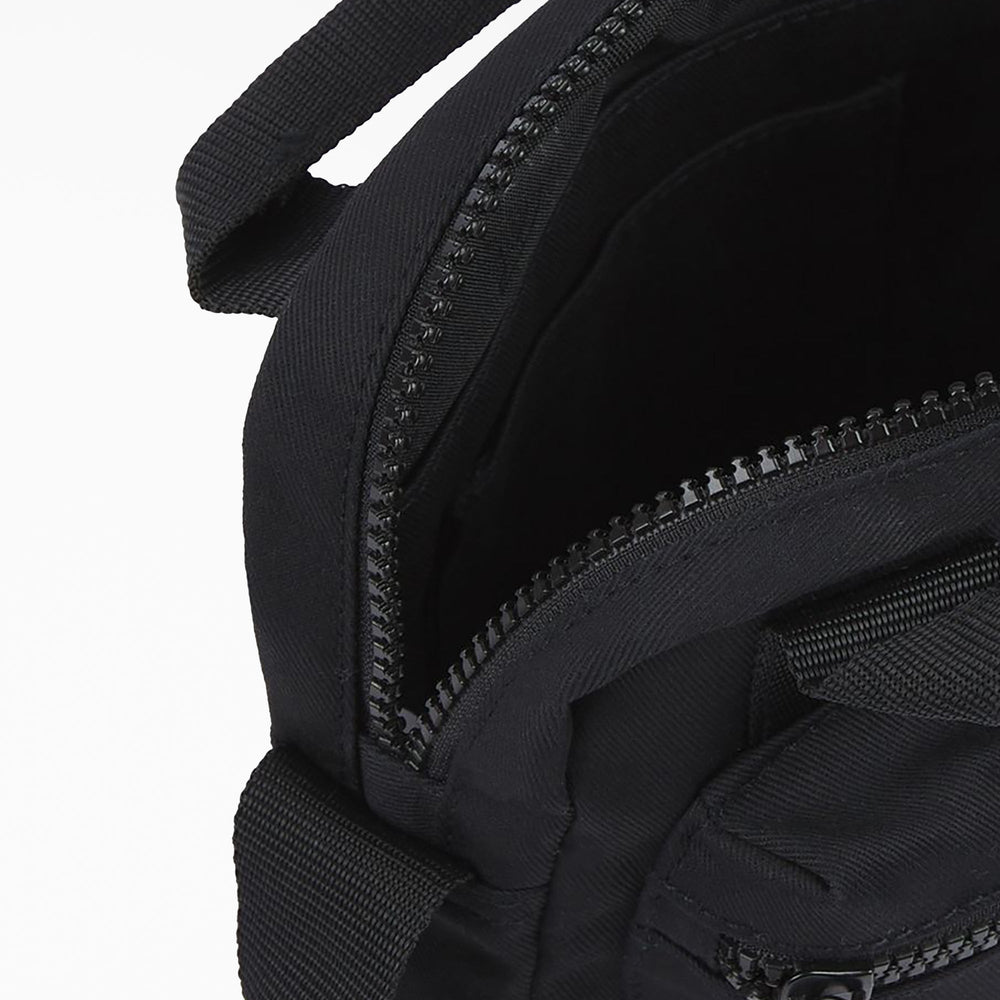 Moreauville Crossbody Bag | Dickies