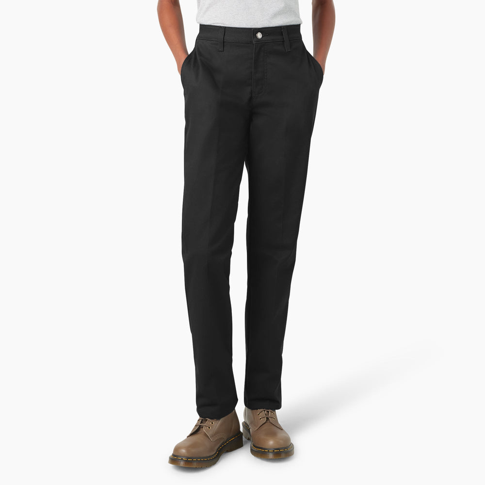 Black (BLK),24