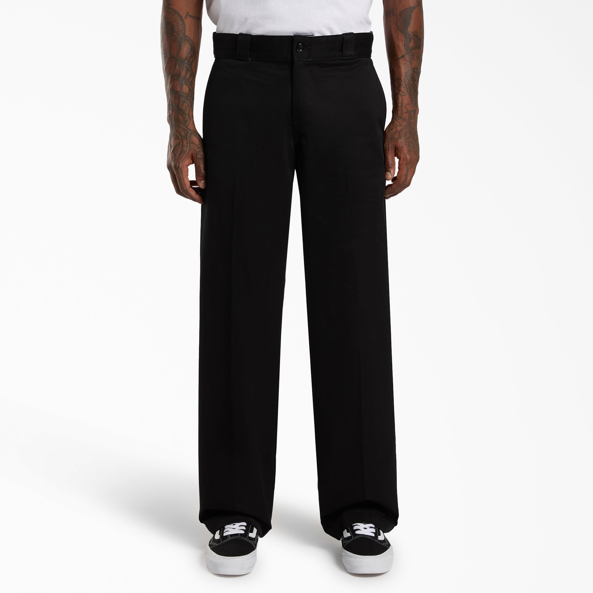 Black (BLK),28