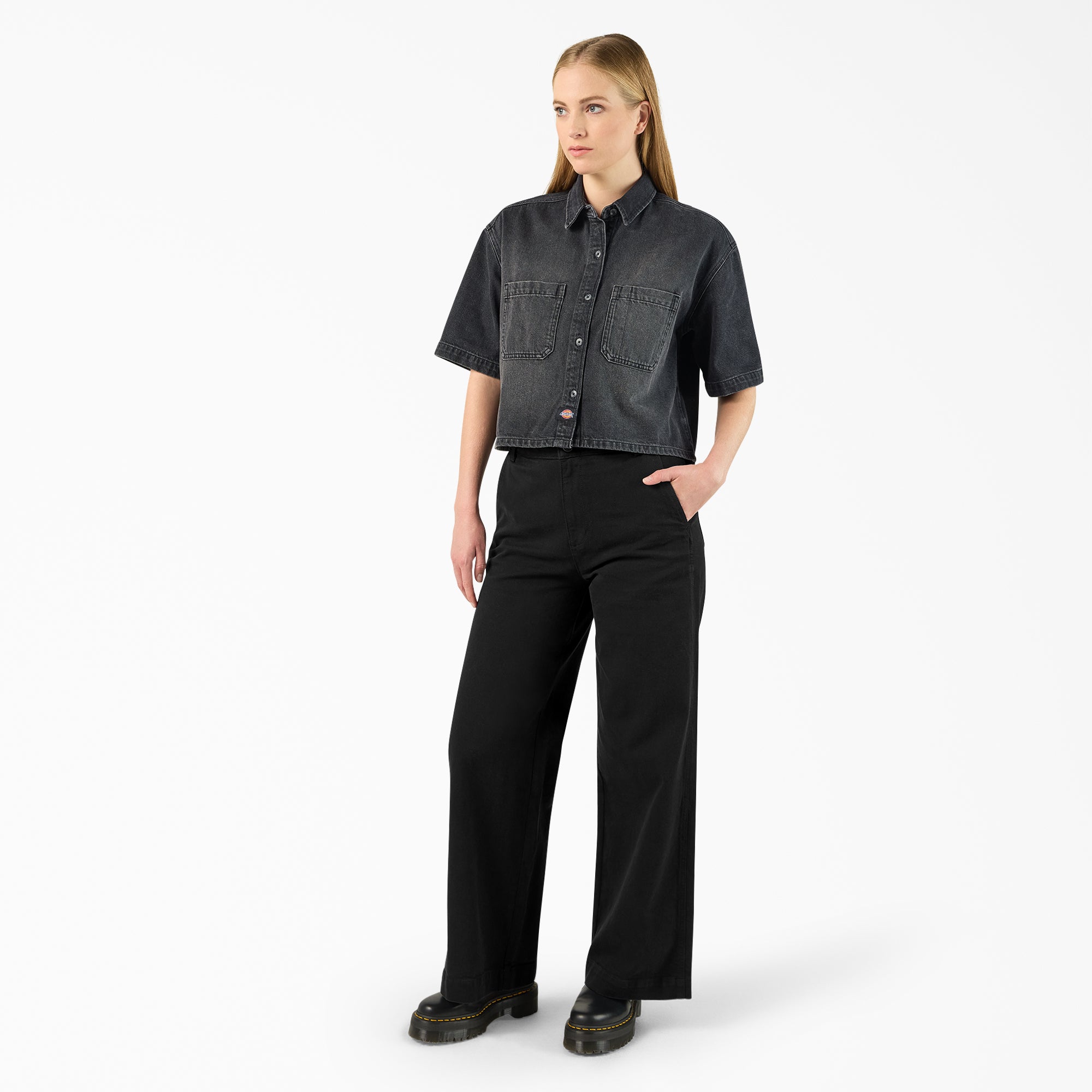 Women's Cropped Denim Work Shirt | Dickies
